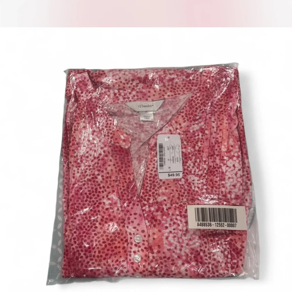 CJ Banks Womens 2X Pink White Dot Print Pintuck Split Neck 3/4 Sleeve Blouse NEW - Picture 2 of 8